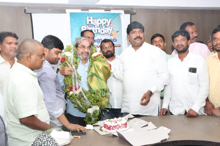 WhatsApp Image 2022-12-13 at 18.50.18 (1) (2)
