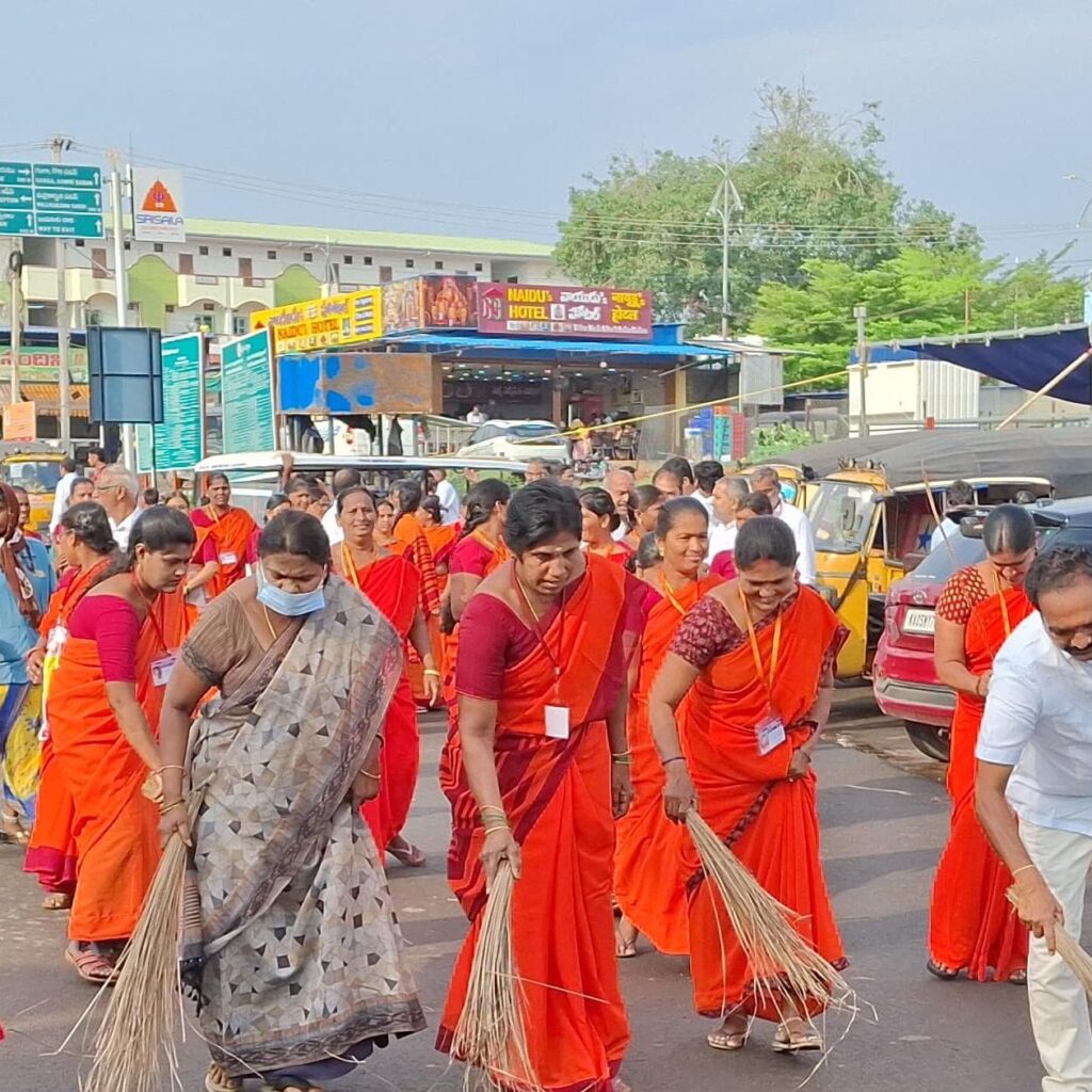   క్షేత్ర పరిధిలో ప్రత్యేక పారిశుద్ధ్య కార్యక్రమం