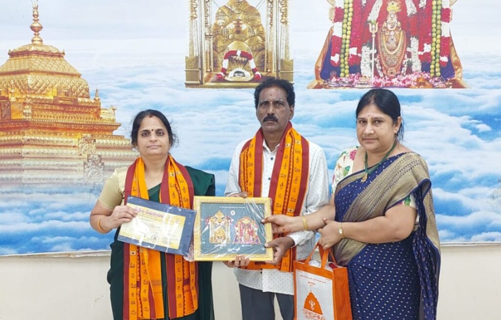 గో సంరక్షణకు యం. సుబ్బయ్య, తెనాలి విరాళం