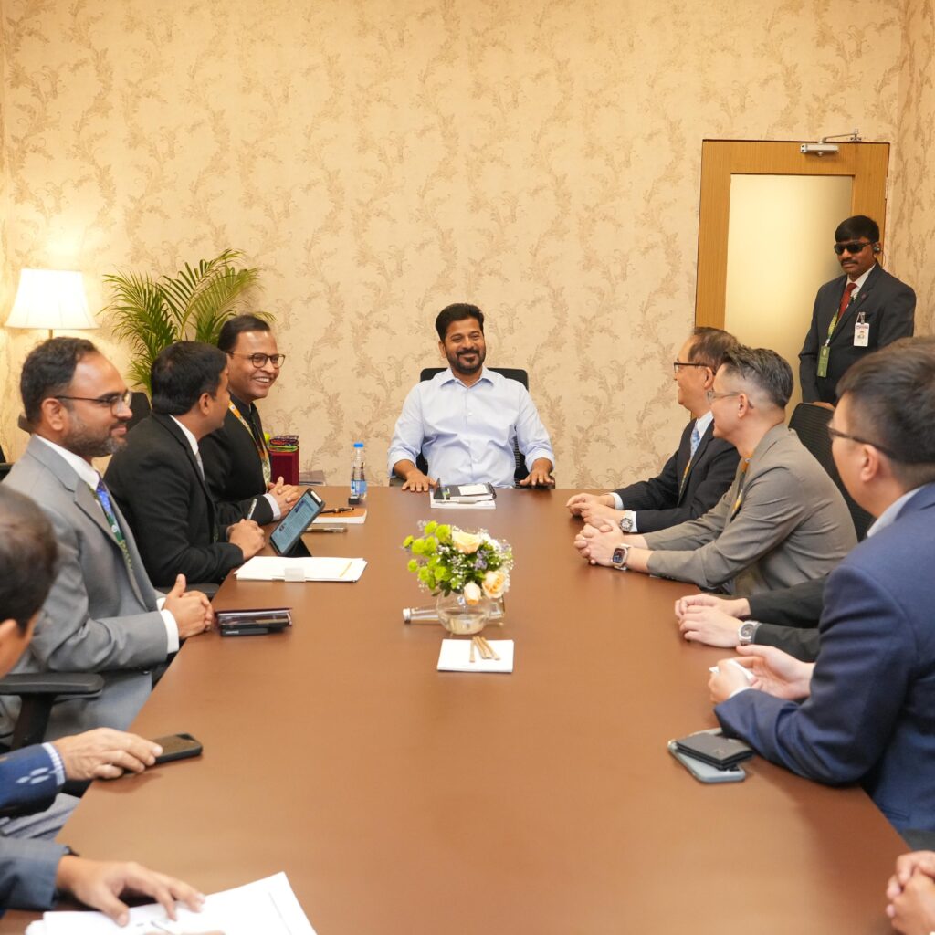 ఫార్మా సెక్టార్… క్లీన్ ఎనర్జీ లో భారీ ప్రాజెక్టులు