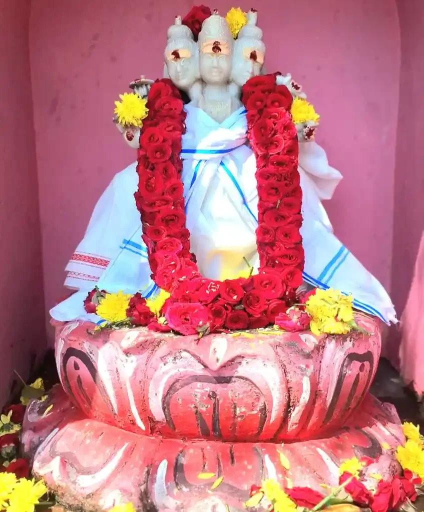 శ్రీ దత్తాత్రేయస్వామివారికి విశేషపూజలు