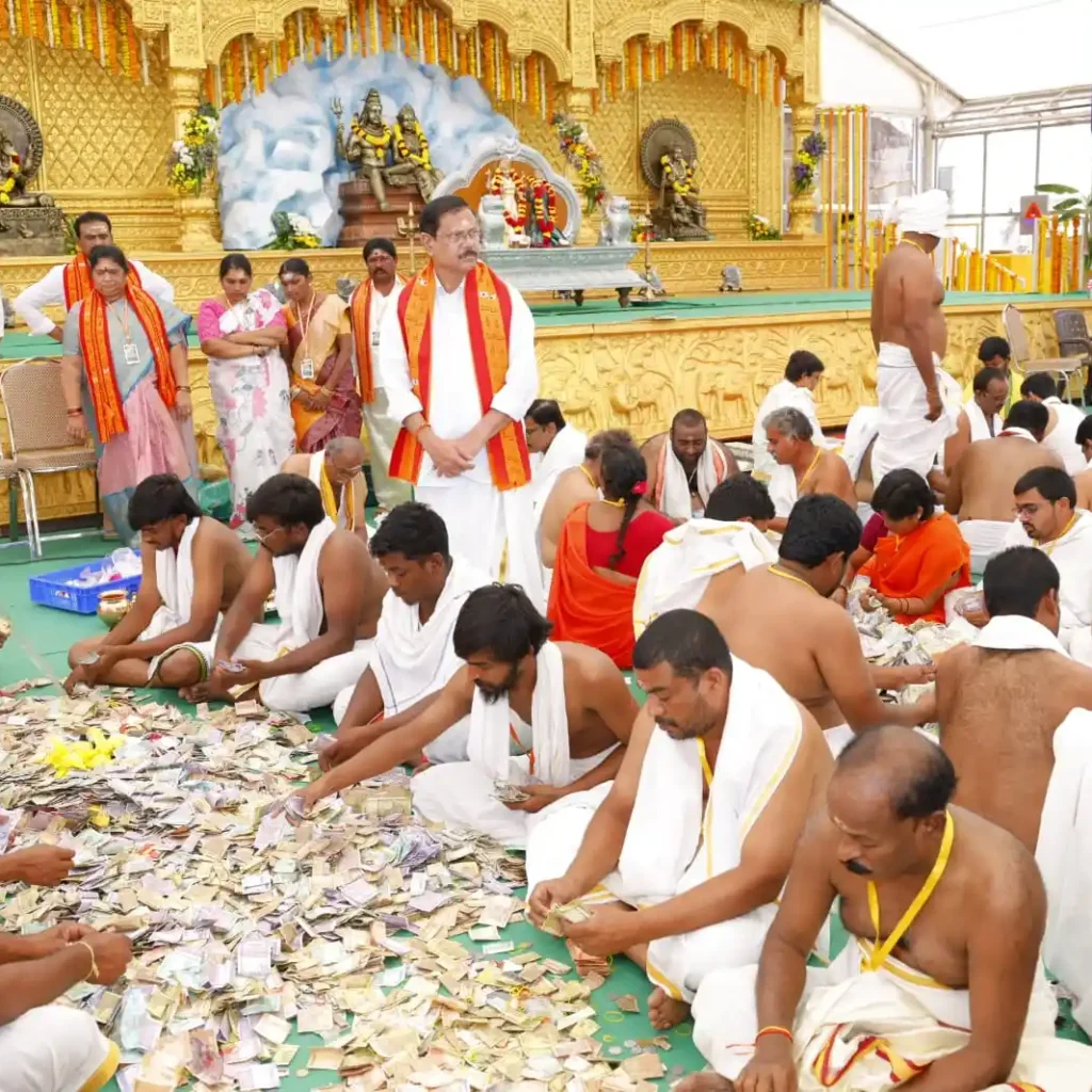 హుండీల లెక్కింపు ద్వారా శ్రీశైల దేవస్థానానికి రూ. 7,19,58,064- నగదు రాబడి-ఈఓ